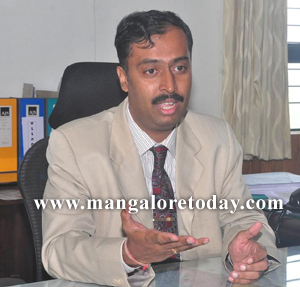 Dr R Vishal